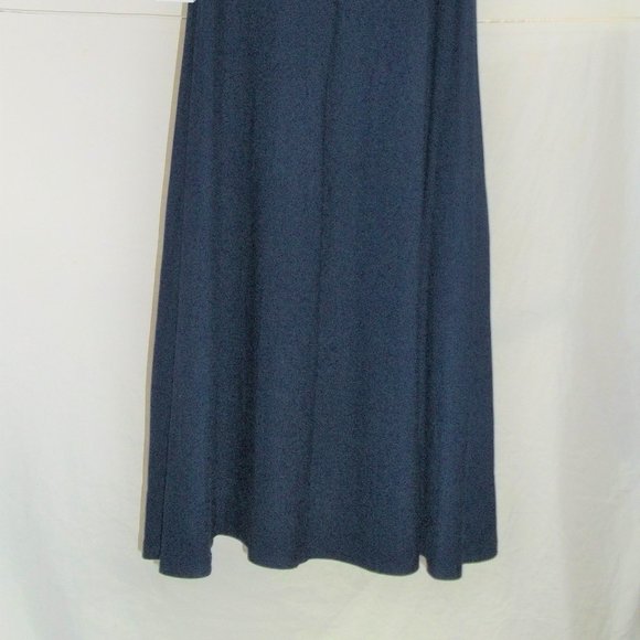 NEW ladies size M 8-10 Navy Blue sleeveless swing dress by Time and Tru NWT - Picture 4 of 5
